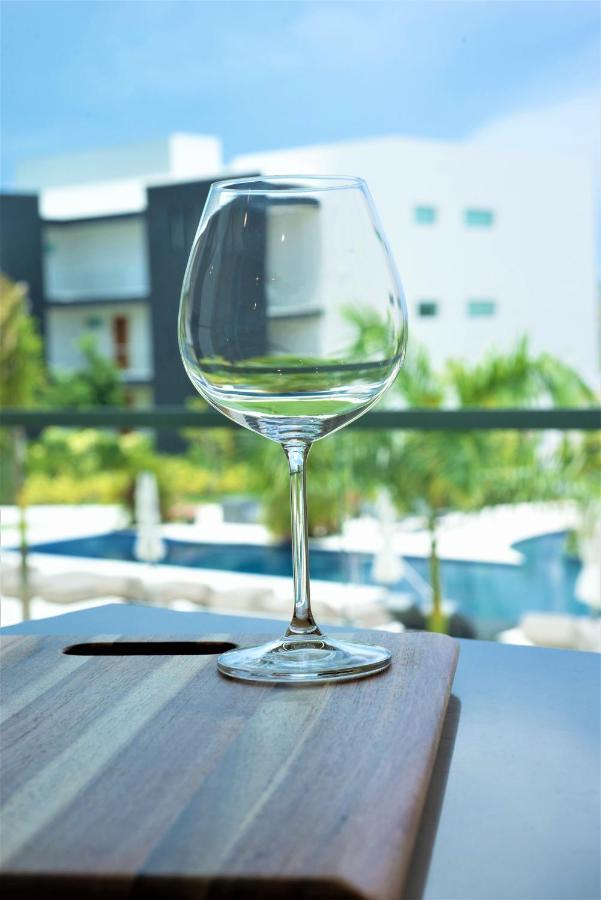 Cayman Luxury Rentals At One Canal Point ジョージ・タウン エクステリア 写真