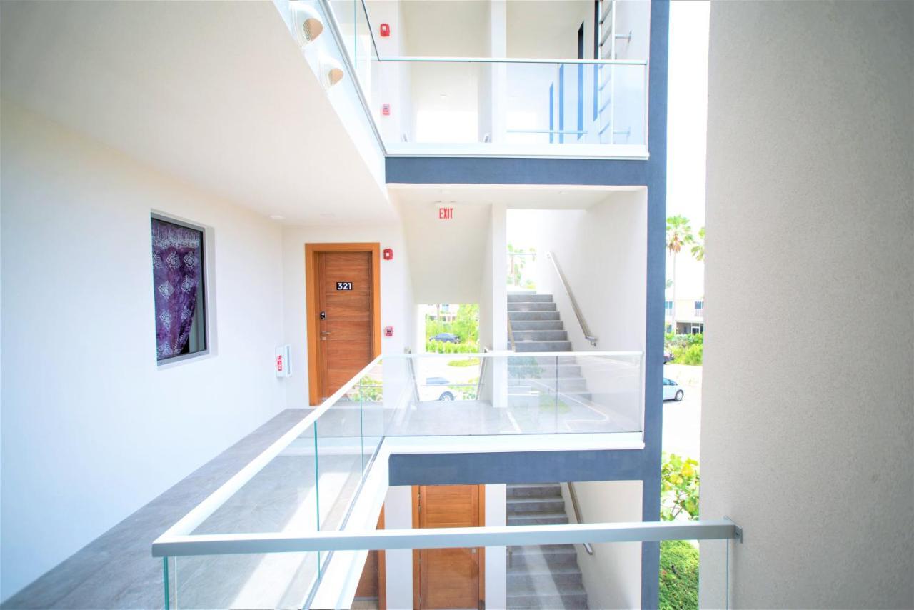 Cayman Luxury Rentals At One Canal Point ジョージ・タウン エクステリア 写真