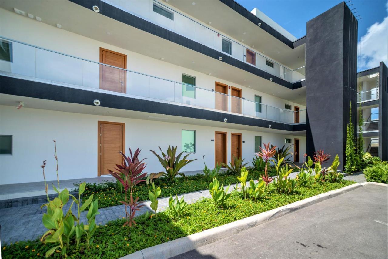 Cayman Luxury Rentals At One Canal Point ジョージ・タウン エクステリア 写真